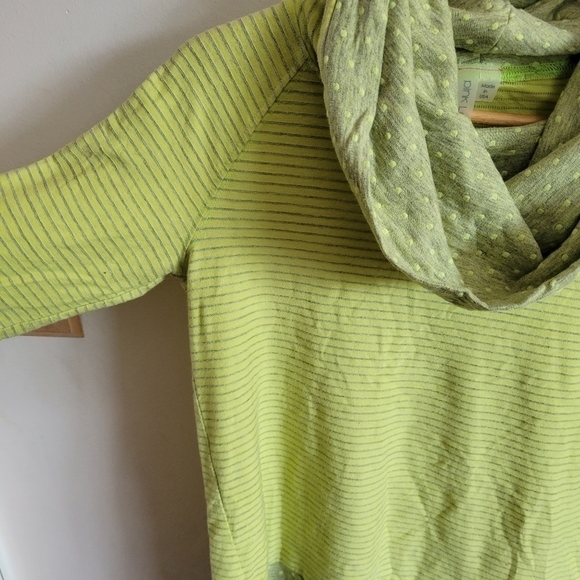 Pink Lotuse Cowl Turtle Neck Sweater Green Polka Dot Long Sleeve Small - Picture 9 of 12